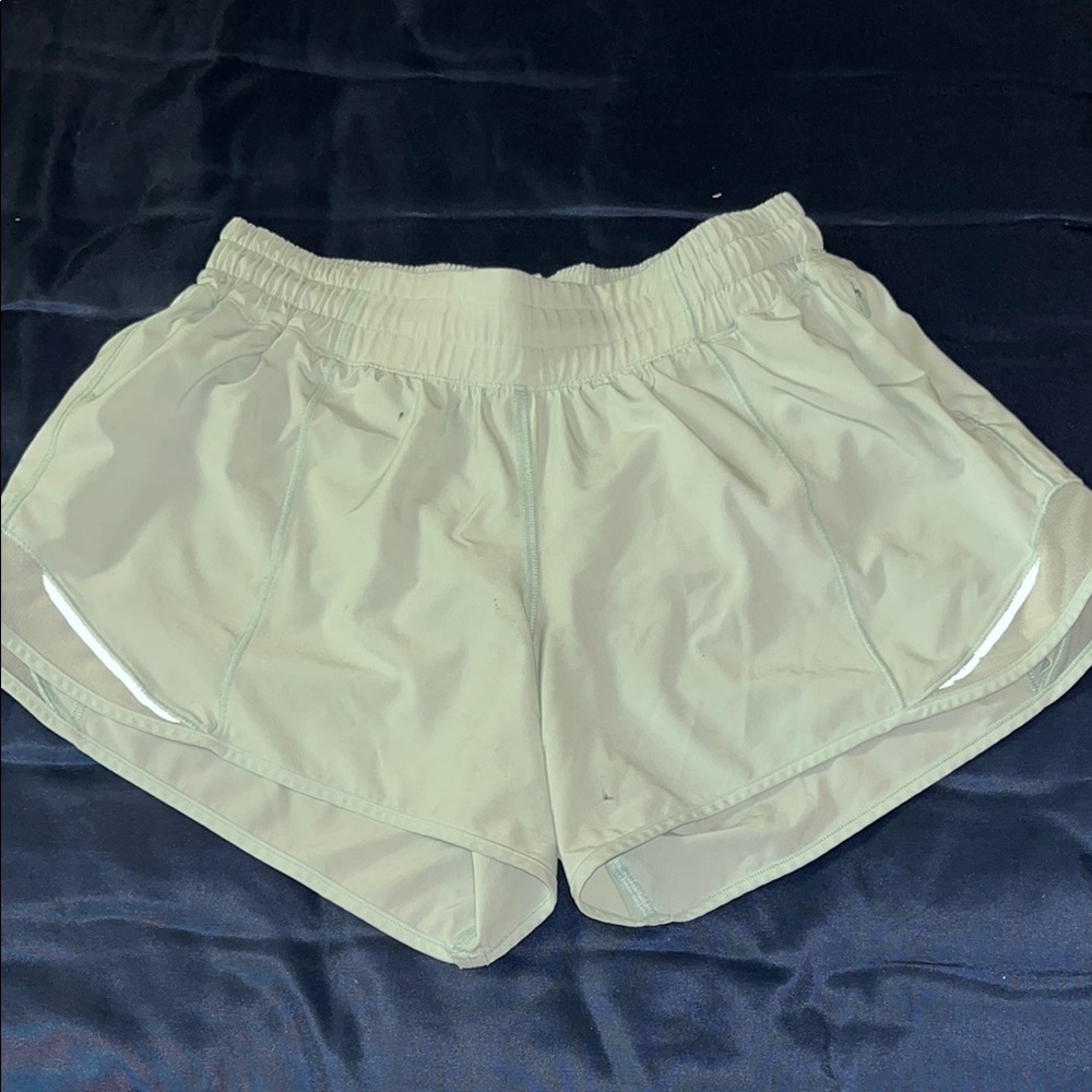 Lululemon Seafoam Green Shorts - size 6 (4inch inseam)